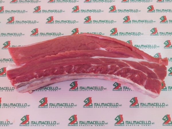 Bollito con osso di bovino adulto